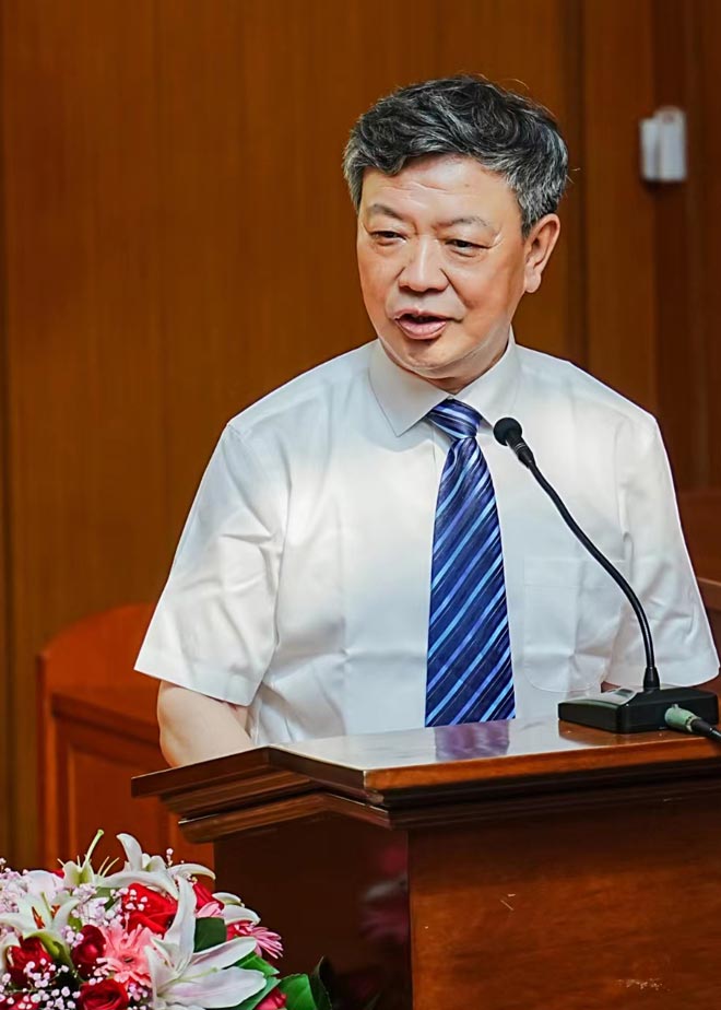 华东神学院举行2023届毕业感恩礼拜暨毕业典礼 华东神学院举行2023届毕业感恩礼拜暨毕业典礼